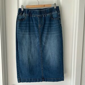 Ladies straight denim skirt - Nuggles